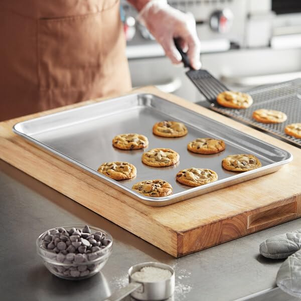 Half Size Aluminum Sheet Pan, 18 Gauge Wire Rim, Silver, 13 x 18 x 1.125 Inches, Stackable, Oven and Freezer Safe, for Commercial Baking
