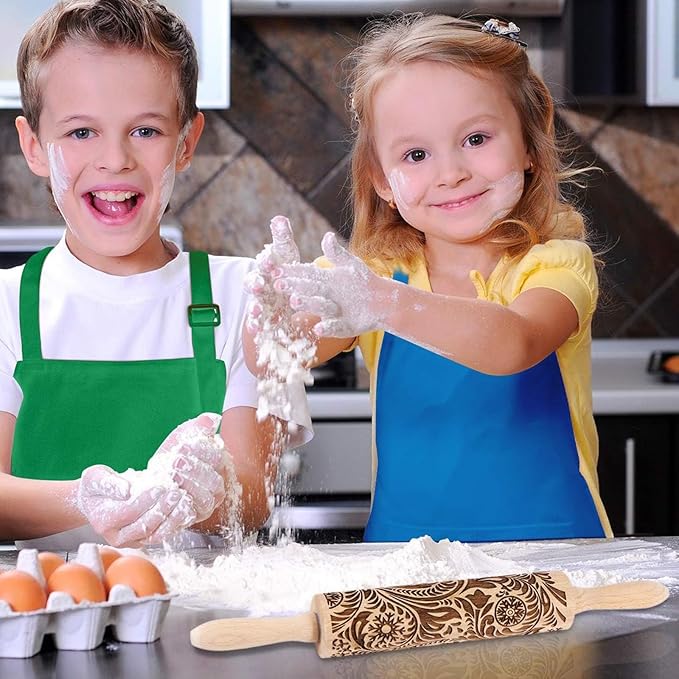 Christmas Rolling Pin 2 Pack, Snowflake Embossed Wooden Rolling Pin for Baking, Non-Stick Patterned Dough Roller for Christmas Cookies, Pie Crust, Holiday Baking Tools & Supplies (2 Piece Set)