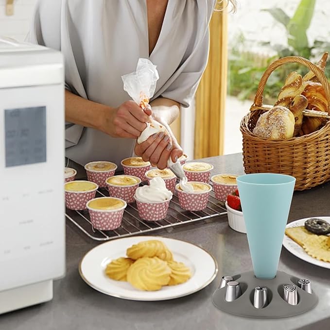 Piping Bag Stand, Pastry Bag Holder Stand with 8 Holder Slots, Plastic Pastry Bag, Piping Bag Stand, for Baking Accessories