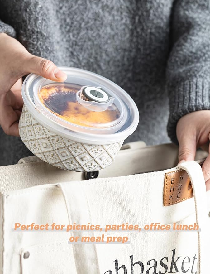 12 oz Souffle Ramekins Oven Safe with Lids, Small Creme Brulee Dishes, Ceramic Custard Cups Baking Bowls for Dessert, Dipping Sauce, Pudding, Set of 4, Beige