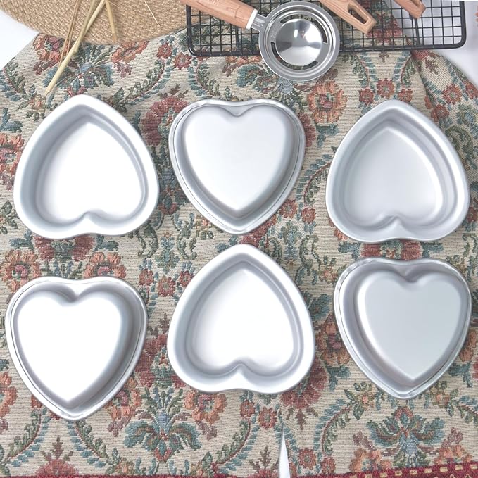 4 × 2 Inch heart cake pans,Set of 6, Aluminum Heart Cake Mold,Small Cake Pans , Heat Resistant Baking Cake Tins for Wedding, Party, Family Occasions, Chocolate. (4 × 2 Inch heart cake pan,Set of 6)