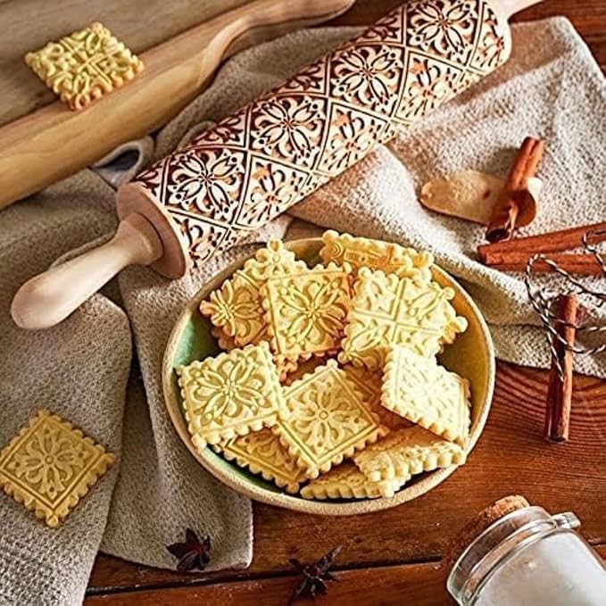 Christmas Wooden Embossing Rolling Pin - Engraved Snowflake Flower Design, Cookie Stamps Roller for Embossed Cookies, Cute Kitchen Decor DIY Baking Tool for Kids and Adults (Flower Window)
