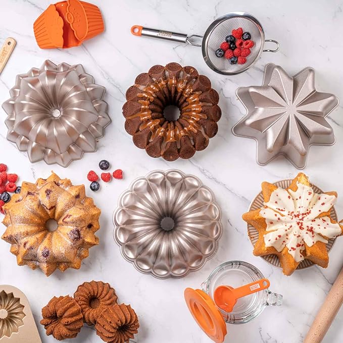 Baker's Secret Nonstick Fluted Cake Pan, Perfect for Fluted Cakes, Die Cast Aluminum Cake Pans, 2 Layers Non-stick Coating For Easy Release, Fluted Cake Pans - (Amour)