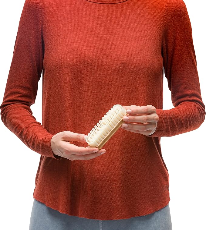 Redecker Rubber Crepe Suede Brush with Waxed Beechwood Handle, Safely Cleans Nubuck Leather, 5-Inches Long