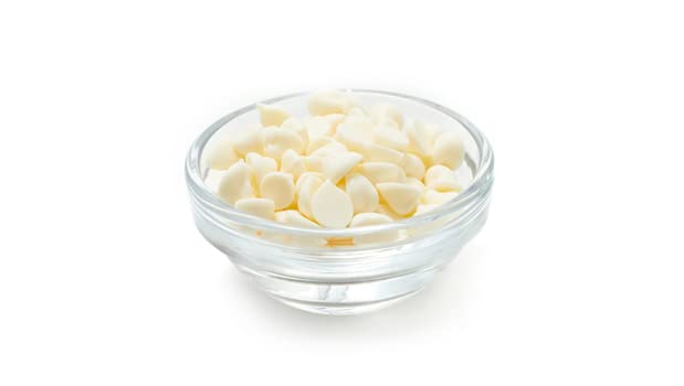 Yupik Yogurt Baking Chips, 2.2 lb (35.2 oz), Gluten-Free, Kosher, Yogurt Bites & Drops, Yogurt Dips, Sweet Creamy Flavor, Off-White, Melts Smoothly, Ideal for Baking, Snacking, Molding & Topping