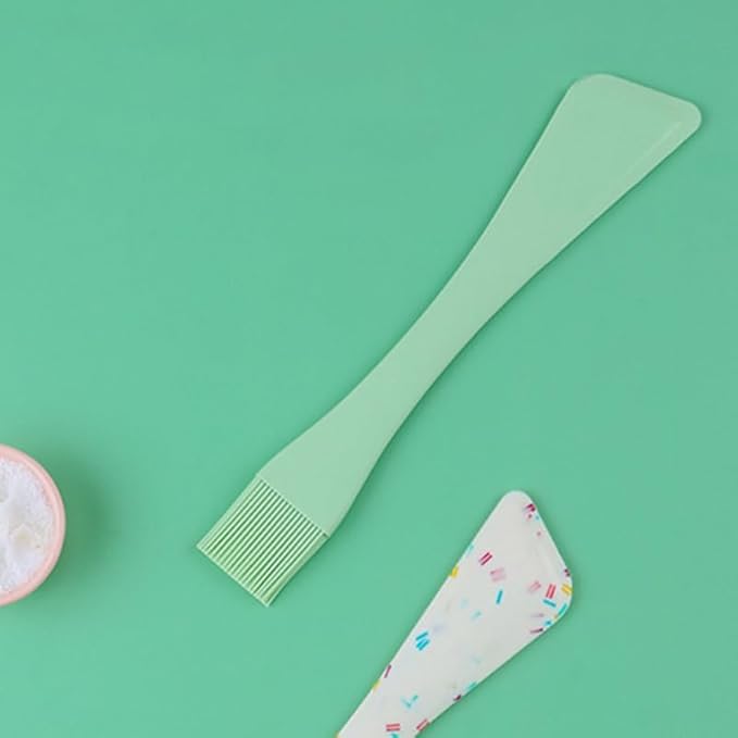 Hemoton Dual-Head Silicone Spatula and Oil Brush,Dual-Purpose Silicone Pastry Brush and Spatula,Baking Scraper,Non-Stick Scraper for Cooking,Mixing and Baking