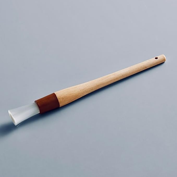 AME D'ESSENCE 1-Inch Round Basting Brush – Nylon Bristle Pastry & Marinade Brush with Lacquered Hardwood Handle for BBQ, Baking, and Cooking