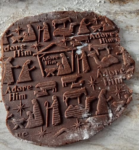 NATIVITY EMBOSSING ROLLING PIN for GINGERBREAD COOKIES for CHRISTMAS