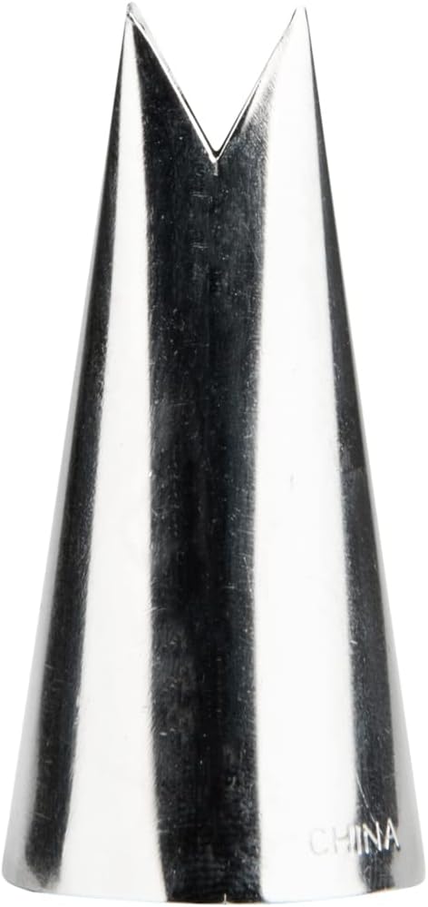 Restaurantware Pastry Tek Leaf Icing Tip 1 Reusable Piping Tip - #366 Dent-Resistant Stainless Steel Decorating Cake Tip Dishwasher-Safe Decorate Cupcakes Cakes or Cookies