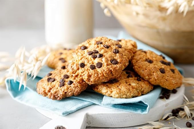 A Blend Above Chocolate Chunk Cookie Mix (Makes Appx. 36 Cookies), Choco-Chip Bliss: Indulgent Chocolate Chip Cookie Mix, Quick and Easy to Make, 10 Minute Prep, Large Chocolate Chips