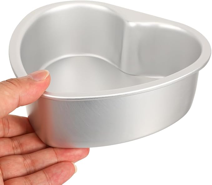 Heart Shaped Cake Pan 6 Inch Aluminum Cake Tin Baking Cake Mould for Weddings Birthday Party, Heart-shaped Small Cake Pan for 1-2 Servings