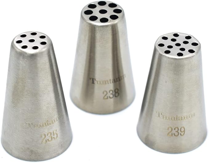 3 Pcs Grass Piping Nozzles, Seamless Grass Piping Tips, DIY Piping Icing Nozzle Tool for Cupcakes