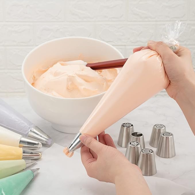 Restaurantware Pastry Tek 18 Inch Piping Bags 100 For Icing Pastry Bags - Disposable Food Grade Clear Plastic Decorating Bags Non Slip For Frosting Cupcakes Cakes And Pies