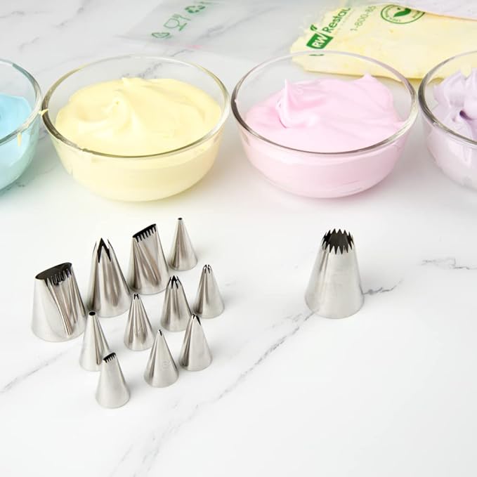 Restaurantware Pastry Tek Piping Tip 1 Open Star Decorating Tip - #8B Dent-Resistant Stainless Steel Icing Tip Dishwasher-Safe Decorate Cupcakes Cakes or Cookies