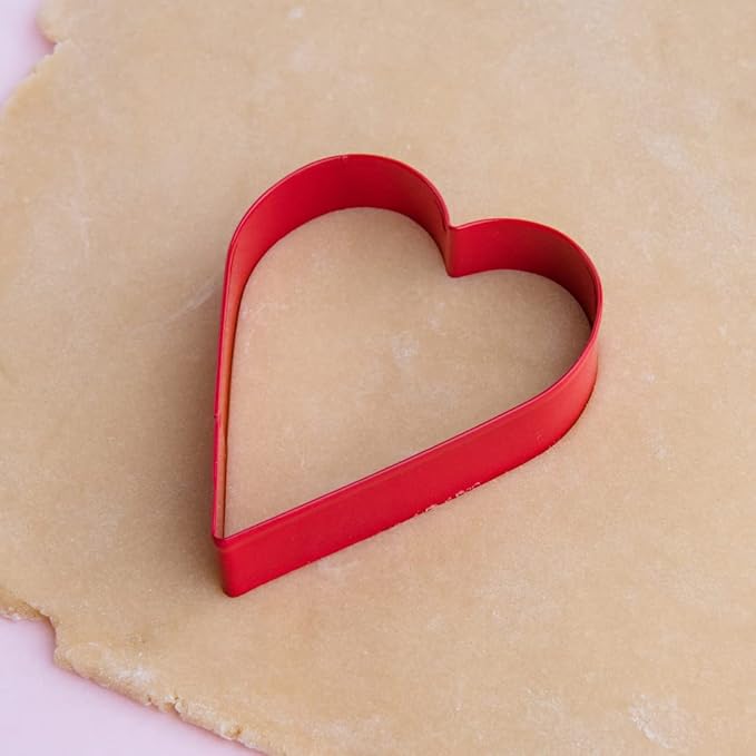 Cookie Cutter Kingdom, Heart Cookie Cutters, 3 Pack, Valentines Day, Stainless Steel, Beautful Coated Finish, Mold for Cakes Biscuits and Sandwiches (Heart 3 Pack)