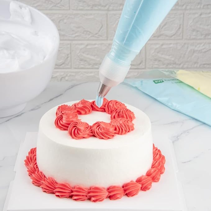 Restaurantware Pastry Tek Piping Tip 1 Reusable Drop Flower Icing Tip - #2C Dent-Resistant Stainless Steel Pastry Tip Dishwasher-Safe Decorate Cupcakes Cakes or Cookies