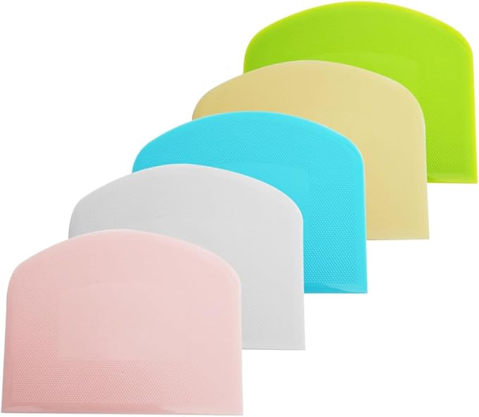 5 Pack Dough Scraper, Plastic Bench Scraper for Baking, Plastic Flexible Scrapers, Cake Baking Bench Scrapers Food-safe Plastic Dough Cutter for Bread Dough & Cake