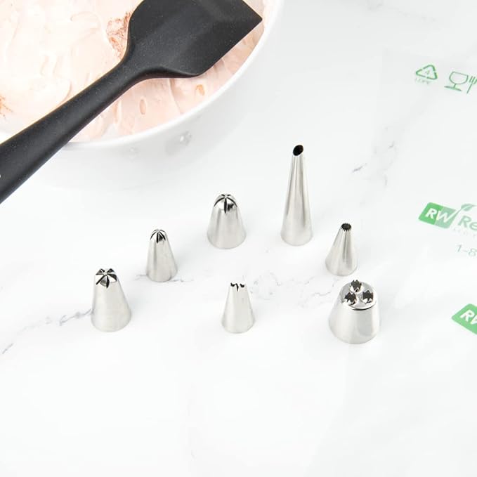 Restaurantware Pastry Tek Leaf Icing Tip 1 Reusable Piping Tip - #349 Dent-Resistant Stainless Steel Decorating Cake Tip Dishwasher-Safe Decorate Cupcakes Cakes or Cookies (Pack of 2)