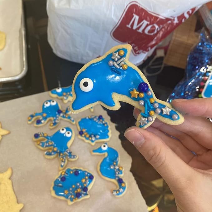 Under the Sea Creatures Cookie Cutter Set-3 inches-7 Piece-Shark, Seastar, Seashell, Seahorse, Whale, Octopus, Fish Cookie Cutters Molds for Kids Birthday Party Supplies Favors.