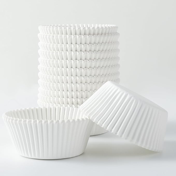 1000 Count White Paper Cupcake Liners, Standard Size 1.4 Inch, Unbleached Baking Cups for Muffins and Cupcakes (White, 1.4 Inch)