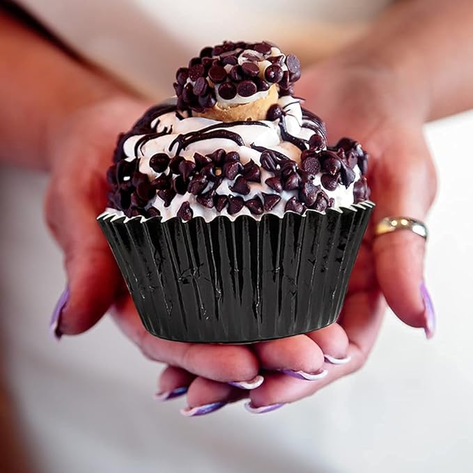 Cupcake Liners Black,GOLF Standard Size Black Foil Cupcake Liners Wrappers Metallic Baking Cups,Muffin Paper Cases, 100 Pack