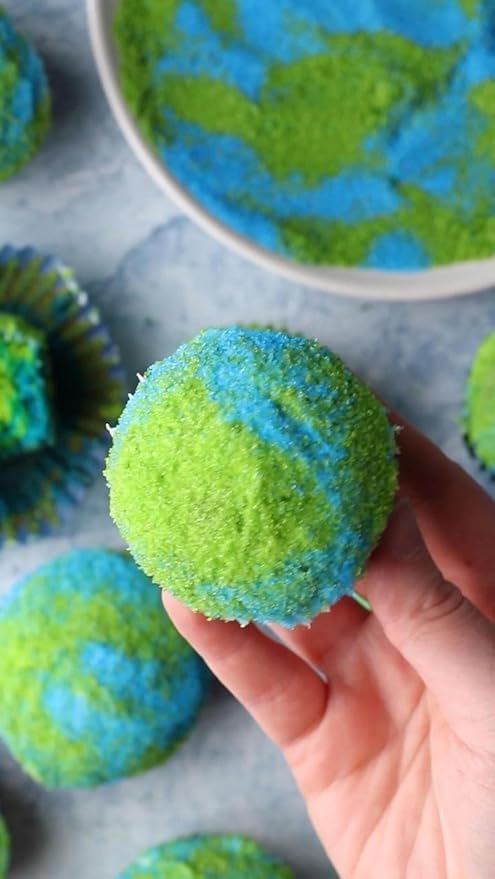 Edible 5 Ounce Fine Decorative Grass Green Sanding Sugar Sprinkles for Baking, Sparkling Crystals for Cakes, Cookies, Cupcakes, Ice Cream Topping and Rimming Sugar