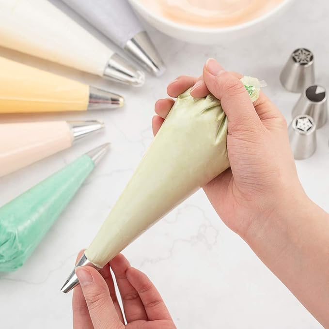 Restaurantware-Pastry Tek 12.2 Inch Piping Bags, 100 For Icing Pastry Bags - Disposable, Food Grade, Clear Plastic Decorating Bag, Non Slip, For Frosting Cupcakes, Cakes, And Pies