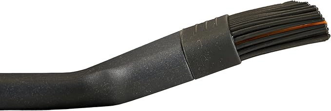 Zyliss Silicone Basting Brush - Heat-Resistant Non-Shedding Bristles with Center Grid for Better Coverage - Curved Handle, Eco-Friendly Wheat Straw Grip Ideal for Grilling & Baking - Dishwasher Safe