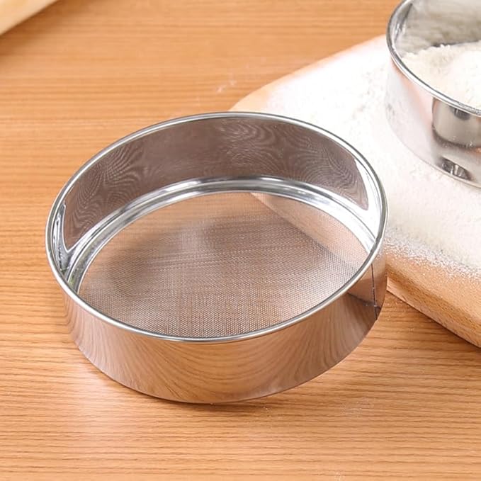 PRETYZOOM Stainless Steel Flour Sifter 11.8 Inch Fine Mesh Sieve for Baking Bread Flour and Pastry Kitchen Tool