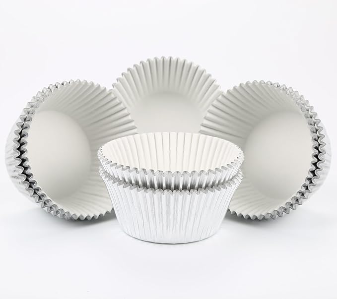 Gifbera Standard Silver Foil Cupcake Liners Metallic Paper Muffin Baking Cups 200-Count (Silver)