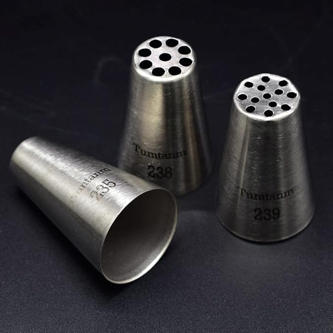 3 Pcs Grass Piping Nozzles, Seamless Grass Piping Tips, DIY Piping Icing Nozzle Tool for Cupcakes
