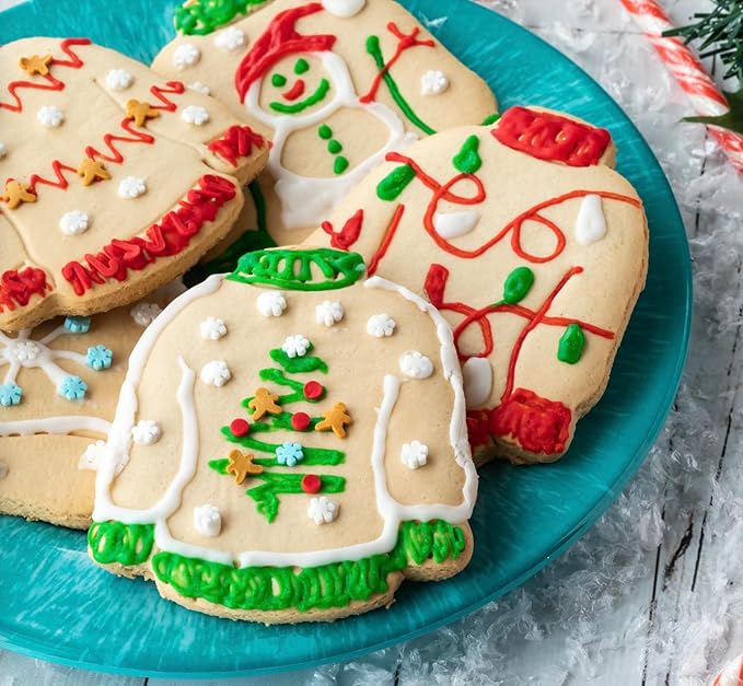 Christmas Sweater Cookie Cutter, Stainless Steel, Dishwasher Safe (Christmas Sweater)