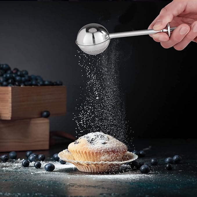 PIQUEBAR Flour Sifter - 8 Cup Fine Mesh Hand Crank Sifter Stainless Steel with Agitator Wire Loop for Baking, Powdered Sugar Duster Set