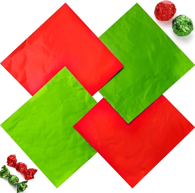 400 Sheets Christmas Foil Chocolate Candy Wrappers Aluminum Tin Foil Wrapping Paper for Packaging Decoration Red Green Wrappers DIY Baking Homemade Food Party Favors 6 x 6 Inches