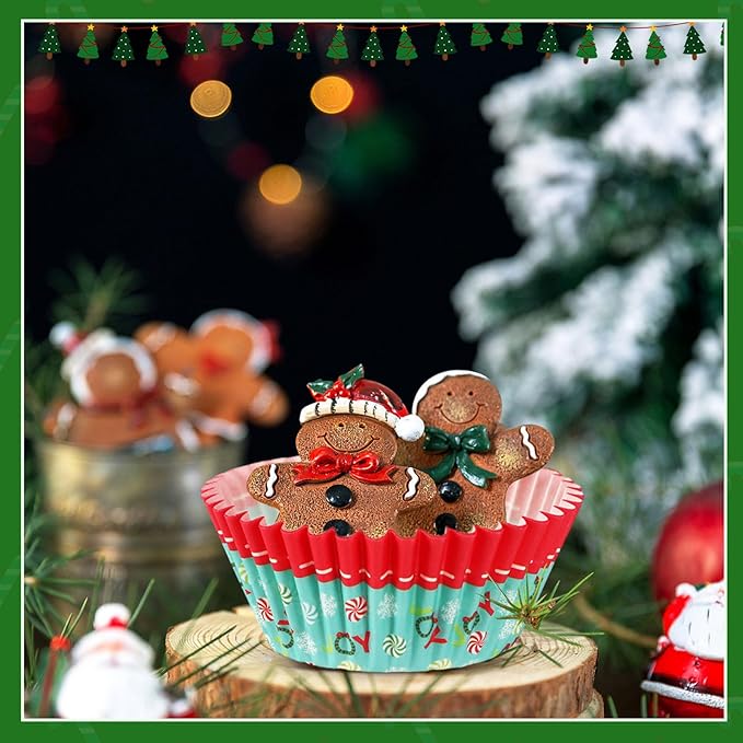 AUGSUN 800pcs Mini Cupcake Liners Christmas Cupcake Wrappers Santa Snowman Forest Mini Muffin Liners Papers Baking Candy Cups for Xmas Holiday Party Cake Candy Chocolate Making Supplies (8 Designs)