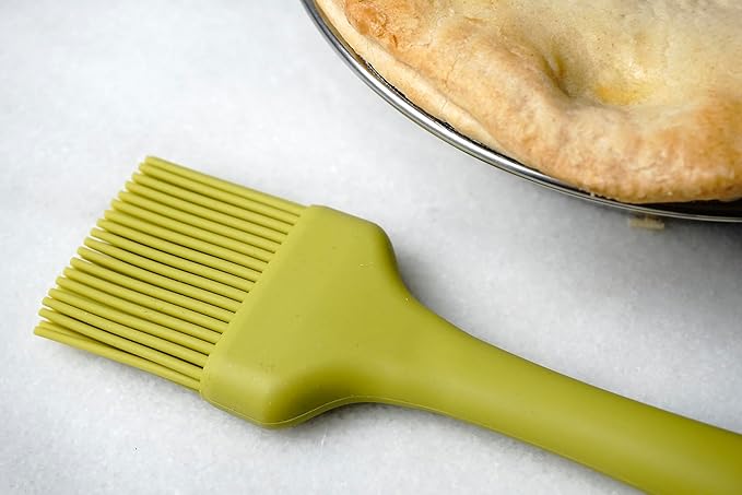 RSVP International Silicone Basting Brush, Green, 8.75" | Gently Spreads Butter, Sauces, Marinades, & More | Dishwasher Safe & Heat Resistant | BBQ Grill, Baking, Preparing Meats