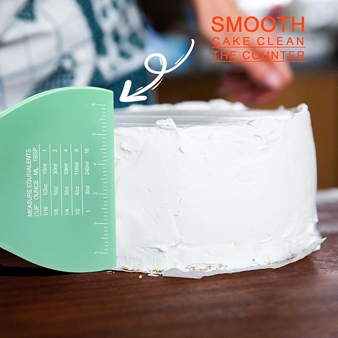 Teenitor 2 Pieces Dough Scraper, Plastic Dough Cutter, Bread Scraper for Sourdough, Bench Scraper with Measuring Scale, Multipurpose Food Scrapers for Dough, Cake, Bread Green
