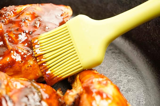 RSVP International Silicone Basting Brush, Green, 8.75" | Gently Spreads Butter, Sauces, Marinades, & More | Dishwasher Safe & Heat Resistant | BBQ Grill, Baking, Preparing Meats