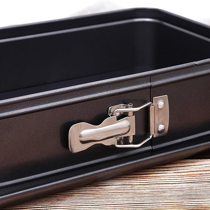 Springform Cake Leak Proof Design Oven Microwave Safe Baking Accessories Non-Stick Baking Pan with Lock Clasp