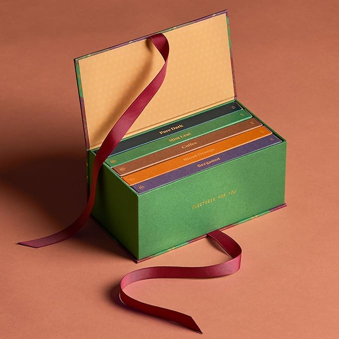 Spring & Mulberry Holiday Dark Chocolate Bars - Refined Sugar Free Dark Chocolate Sweetened w/Dates, Gluten Free Holiday Bars, Vegan Bar Treats - Essence Gift Set