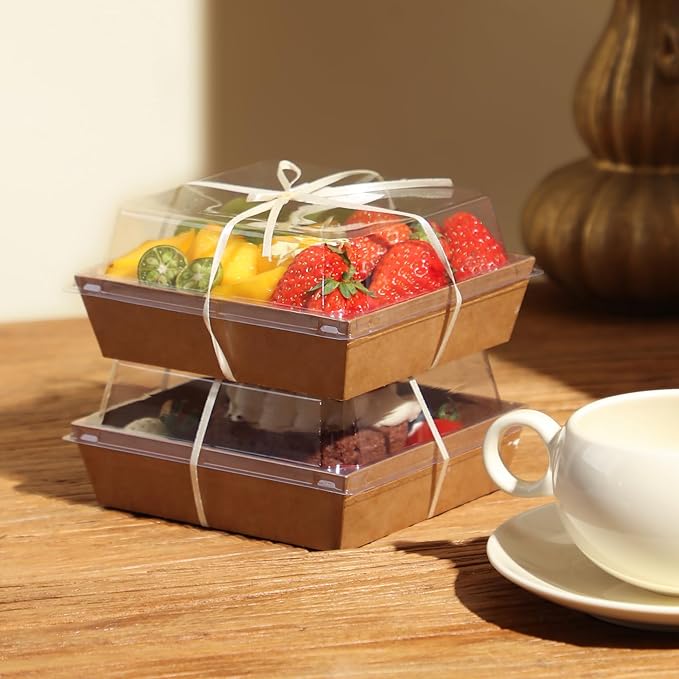 100pcs Smal Charcuterie Boxes with Clear Lids - Disposable Food Containers for Desserts,Boxes for Sandwich, Cake Slice Packaging, Fruit,Salad,Perfect for Bakery Treats,(Brown, 5.3 * 4.9 * 2.5 in)