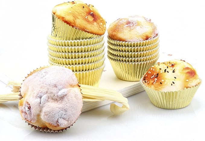 Gifbera Standard Gold Foil Cupcake Liners Wrappers Metallic Baking Cups, 200-Count