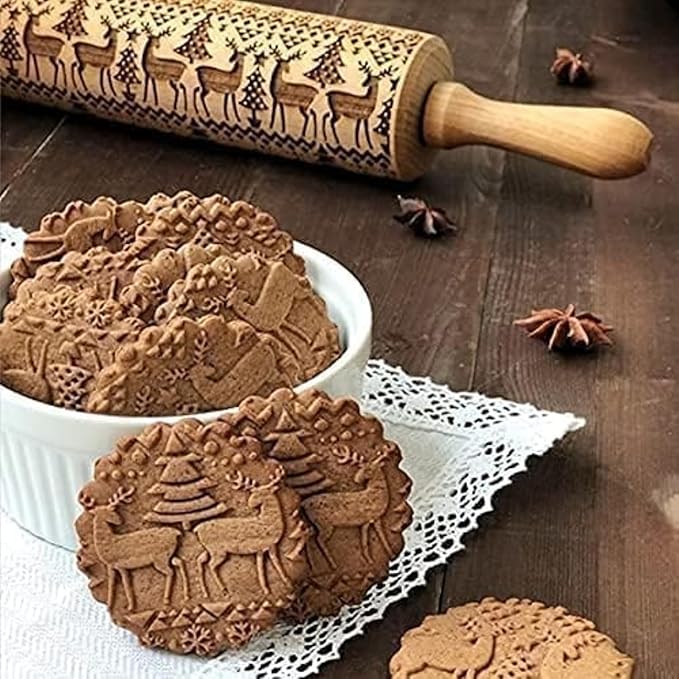 Christmas Wooden Embossing Rolling Pin - Engraved Snowflake Flower Design, Cookie Stamps Roller for Embossed Cookies, Cute Kitchen Decor DIY Baking Tool for Kids and Adults (Elk)