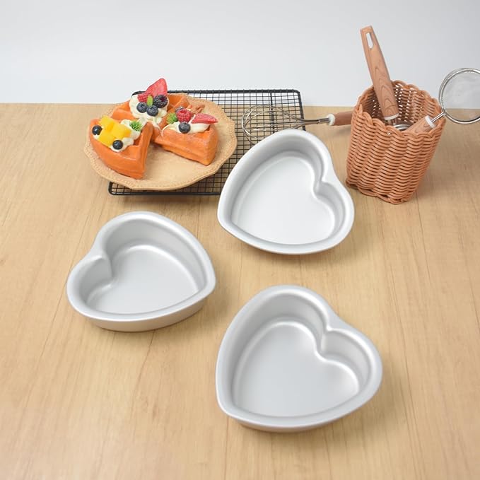5 × 2 Inch heart cake pans,Set of 3, Aluminum Heart Cake Mold,Small Cake Pan , Heat Resistant Baking Cake Pan for Wedding, Party, Family Occasions, Chocolate. (5 × 2 Inch heart cake pan,Set of 3)