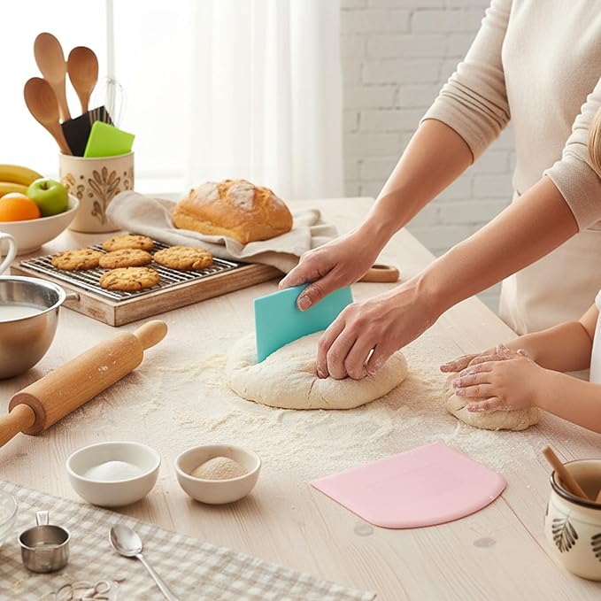 6 Pcs Food Scraper, Dough Bench Scraper for Baking, Multifunctional Kitchen Scrapers Tool, Cake and Pastry Scrapers for Bread Dough Fondant Icing