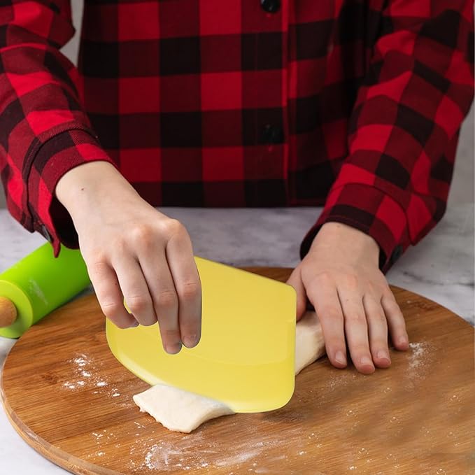 6 Pcs Bowl Scraper Dough Scraper Plastic Pastry Bread Baking Making Tools Multi-Purpose Kitchen Bench Scrapers Cake Dough Fondant Icing Smoother with Curved Edge for Baking Kitchen Cake Bowl Supplies