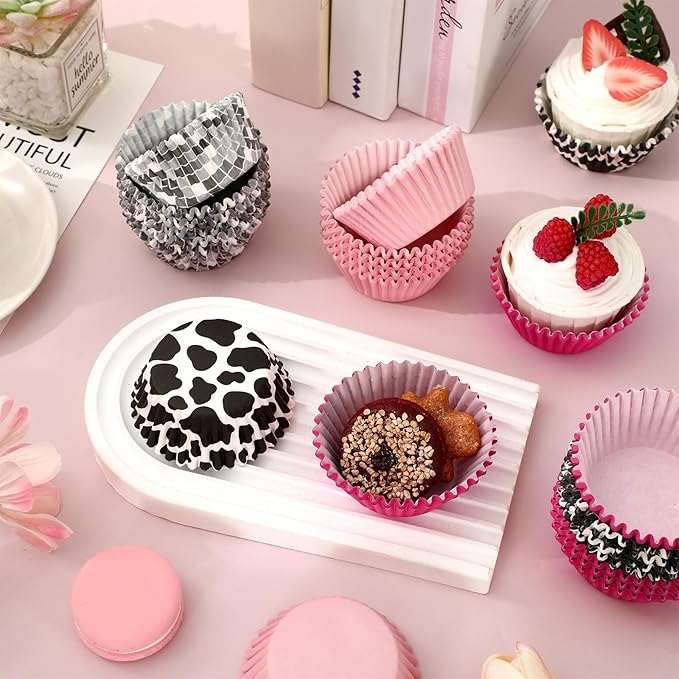 600Pcs Western Cowgirl Cupcake Liner Disco Ball Cow Print Pink Paper Baking Cup 4 Designs Muffin Liner Cake Storage Container for 80s 90s Party DIY Crafts Supplies