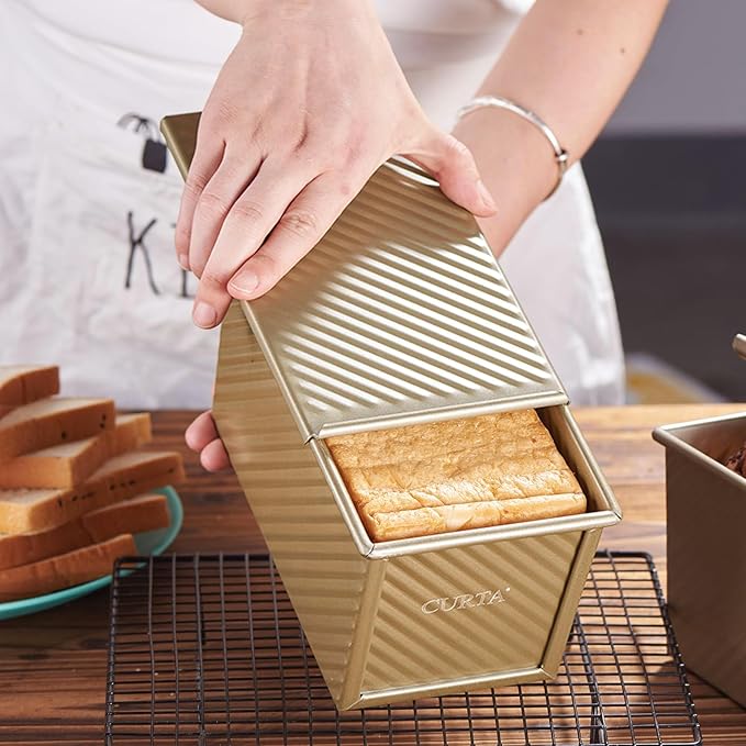 CURTA Commercial Pullman Loaf Pan with Lid 1 lb Dough Capacity Non-Stick Bakeware for Baking Bread, Corrugated Bread Toast Mold with Bread loaf pan, Champagne Gold 2pcs