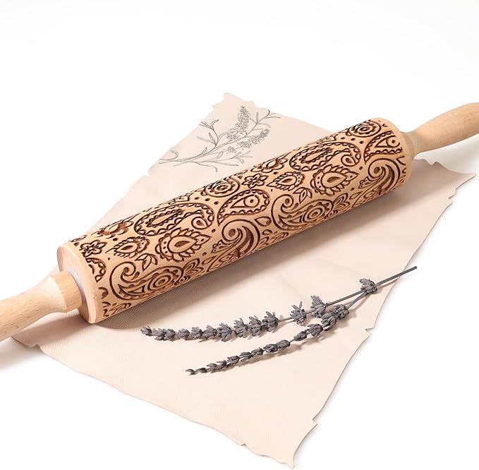 17" Premium Wooden Rolling Pins for Baking with European Embossed Designs | 3mm Deep Springerle Cookie Molds | Christmas Rolling Pin & Baking Gifts for Women | Includes 3-in-1 Cleaning Brush