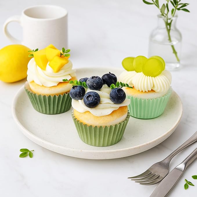 LemonRoad 300pcs Coated Paper Cupcake Liners for Baking Colorful Greaseproof Baking Cup for Muffin Dessert Candy Biscuit Cookies Brownie Wedding Birthday Party Baby Shower(Green,Round)